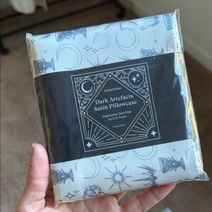 Illumicrate Dark Artefacts Satin Pillowcase